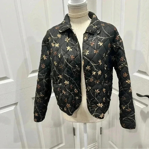 Reversible Quilted floral button front Jacket 100% silk with pockets - Picture 1 of 15